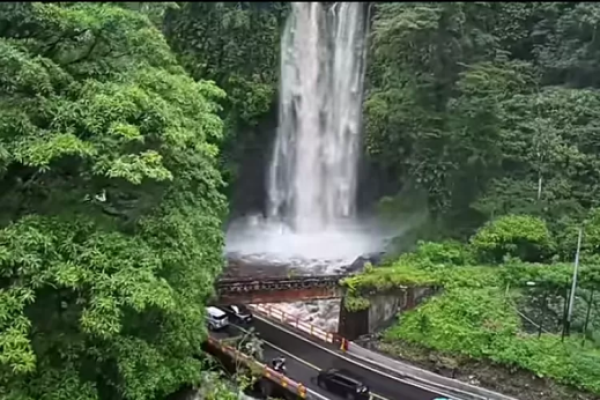 Air Terjun Lembah Anai