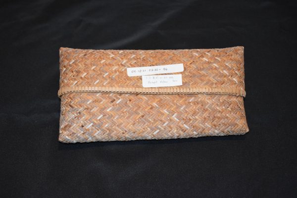 Benda Budaya – Kampia (Dompet Rotan)