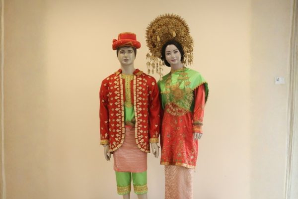 Pakaian Adat Kota Pariaman