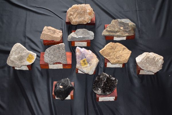 Benda Budaya – Batuan dan Mineral