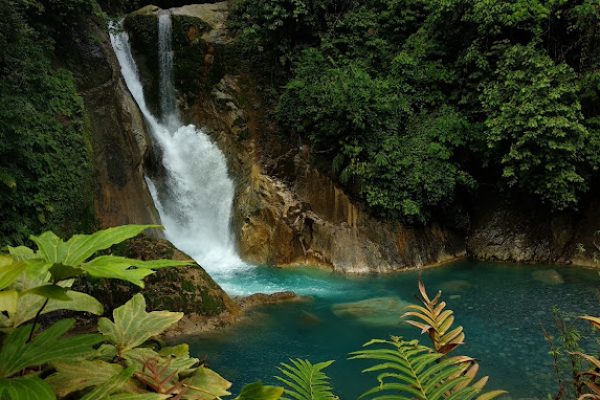 Air Terjun Sipagogo