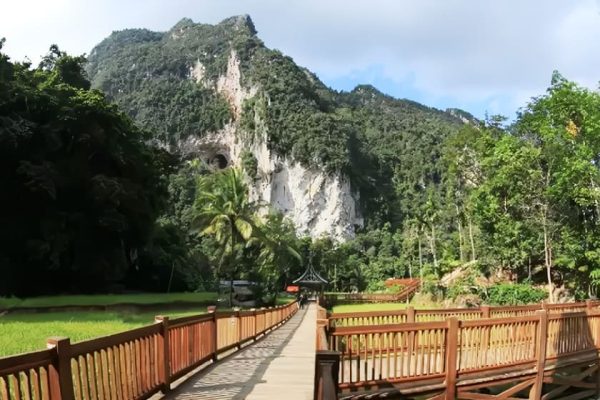 Geopark Silokek: Harmoni Alam, Geologi, dan Budaya di Jantung Sumatera