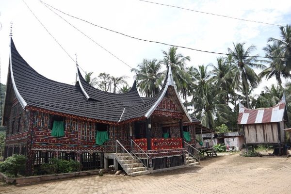 Rumah Gadang Siguntur