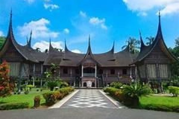 Rumah Gadang Sungai Baringin