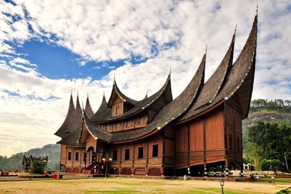 Istano Basa Pagaruyung